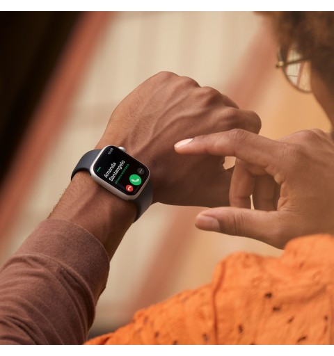 Apple Watch Series 8 GPS + Cellular 41mm Cassa in Acciaio Inossidabile color Argento con Argento Milanese Loop