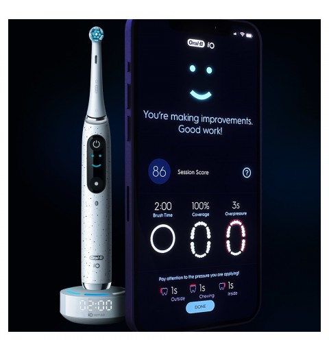 Oral-B iO Spazzolino Elettrico Ricaricabile 10 Bianco,1 Testina, 1 Custodia Da Viaggio ricaricabile, 1 Caricatore Sense