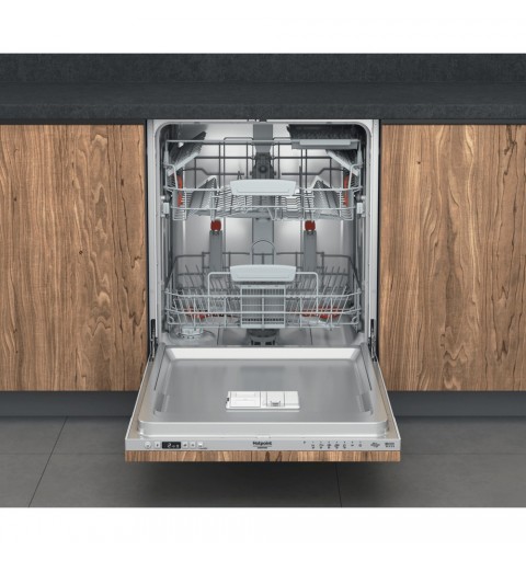 Hotpoint HI 5020 WC Fully built-in 14 place settings E
