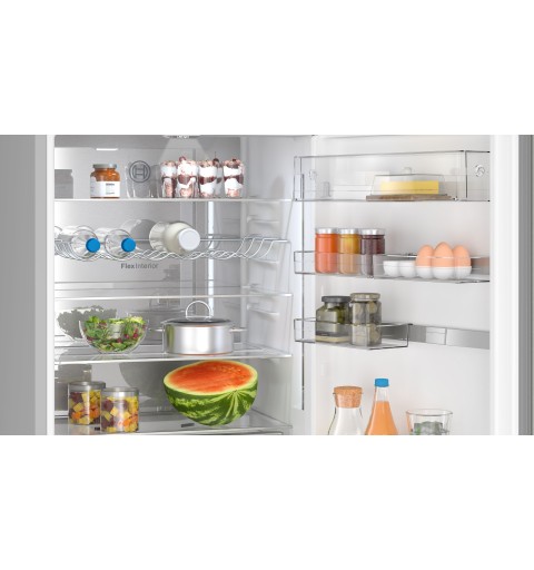 Bosch Serie 6 KGN49AICT Kühl- und Gefrierkombination Freistehend 440 l C Edelstahl