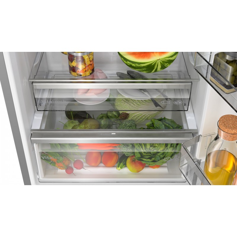 Bosch Serie 6 KGN49AICT Kühl- und Gefrierkombination Freistehend 440 l C Edelstahl
