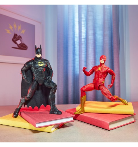 DC Comics , The Flash, Personaggio di Flash da 30 cm, Personaggio 30 cm con decorazioni originali del film The Flash e 11 punti