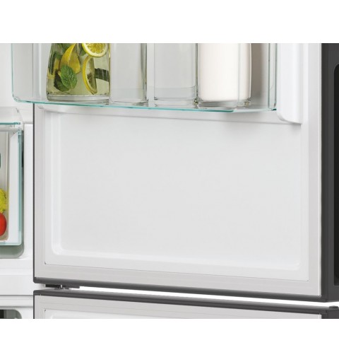 Candy Fresco CCE4T620EB fridge-freezer Freestanding 377 L E Black
