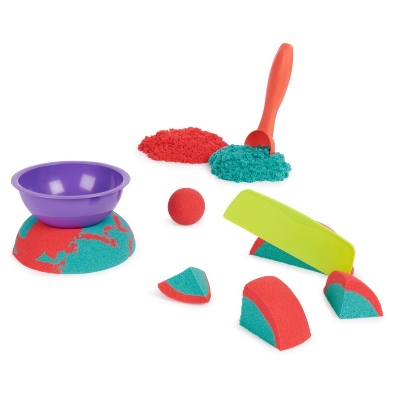 Kinetic Sand Mold n’ Flow, 680 g di sabbia da gioco rossa e verde acqua, 3 attrezzi sensoriali per bambini dai 3 anni in su