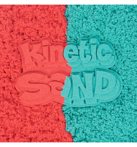 Kinetic Sand Mold n’ Flow, 680 g di sabbia da gioco rossa e verde acqua, 3 attrezzi sensoriali per bambini dai 3 anni in su