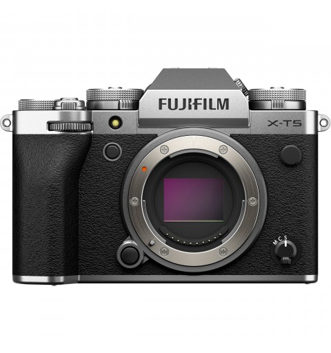 Fujifilm X -T5 + XF18-55mmF2.8-4 R LM OIS MILC 40.2 MP X-Trans CMOS 5 HR 7728 x 5152 pixels Silver