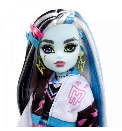 Monster High Frankie Stein Doll With Pet And Accessories