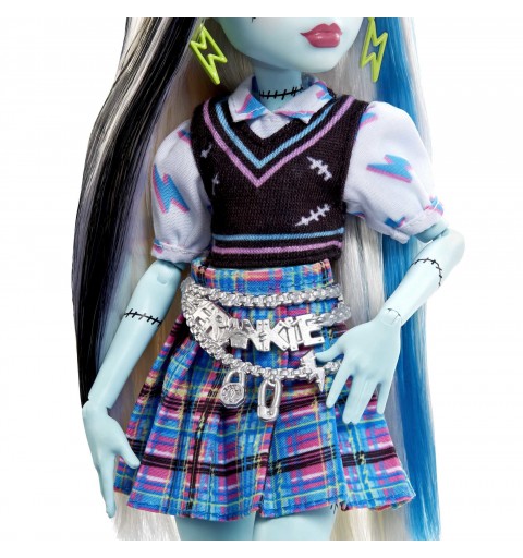 Monster High Frankie Stein Doll With Pet And Accessories