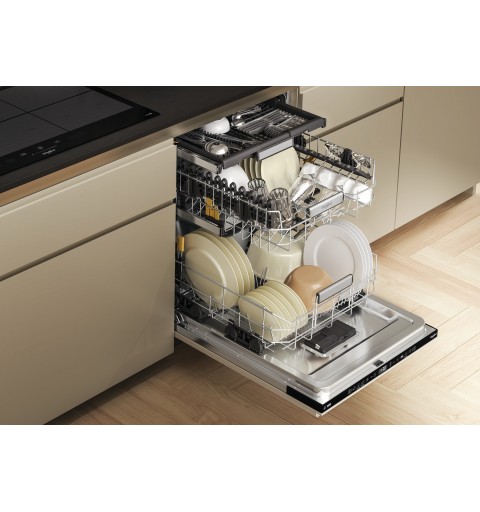 Whirlpool W7I HT58 T Entièrement intégré 15 couverts B