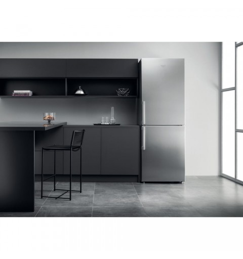 Hotpoint HA70BI 31 S fridge-freezer Freestanding 462 L F Grey