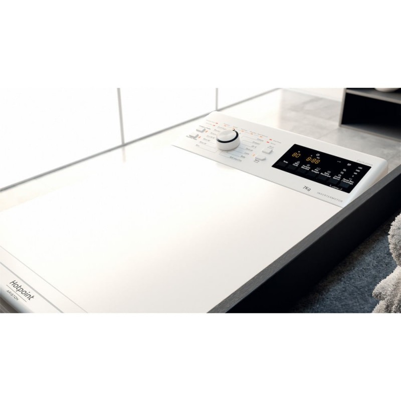 Hotpoint WMTG 723B IT lavatrice Caricamento dall'alto 7 kg 1200 Giri min D Bianco