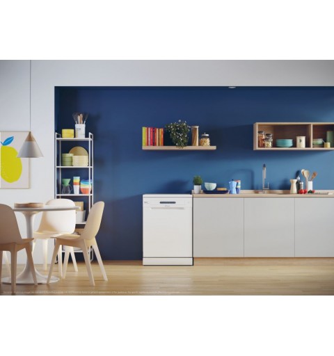 Candy RapidÓ CF 4E7L0W Freestanding 14 place settings E