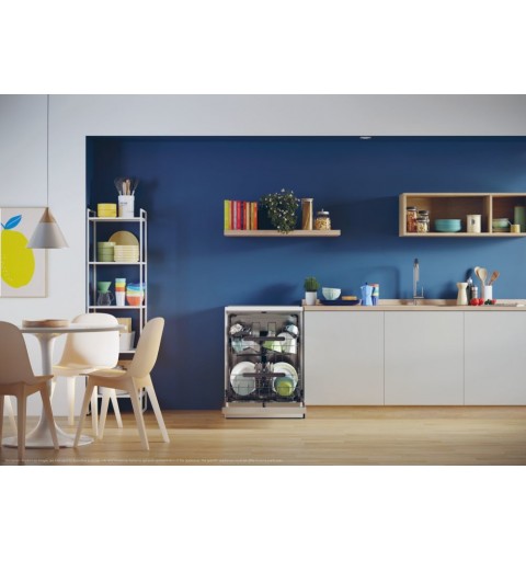 Candy RapidÓ CF 4E7L0W Freestanding 14 place settings E