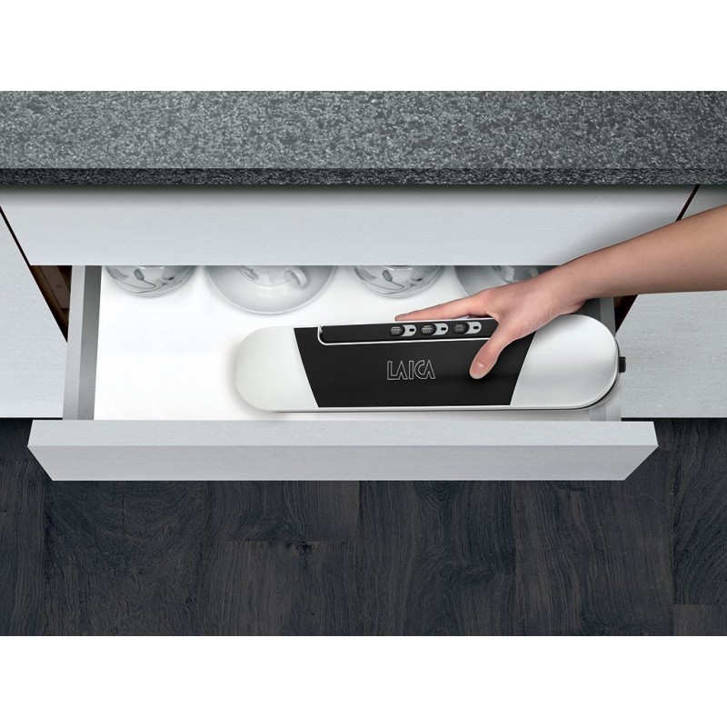 Laica VT3205 vacuum sealer 600 mbar Black, Silver