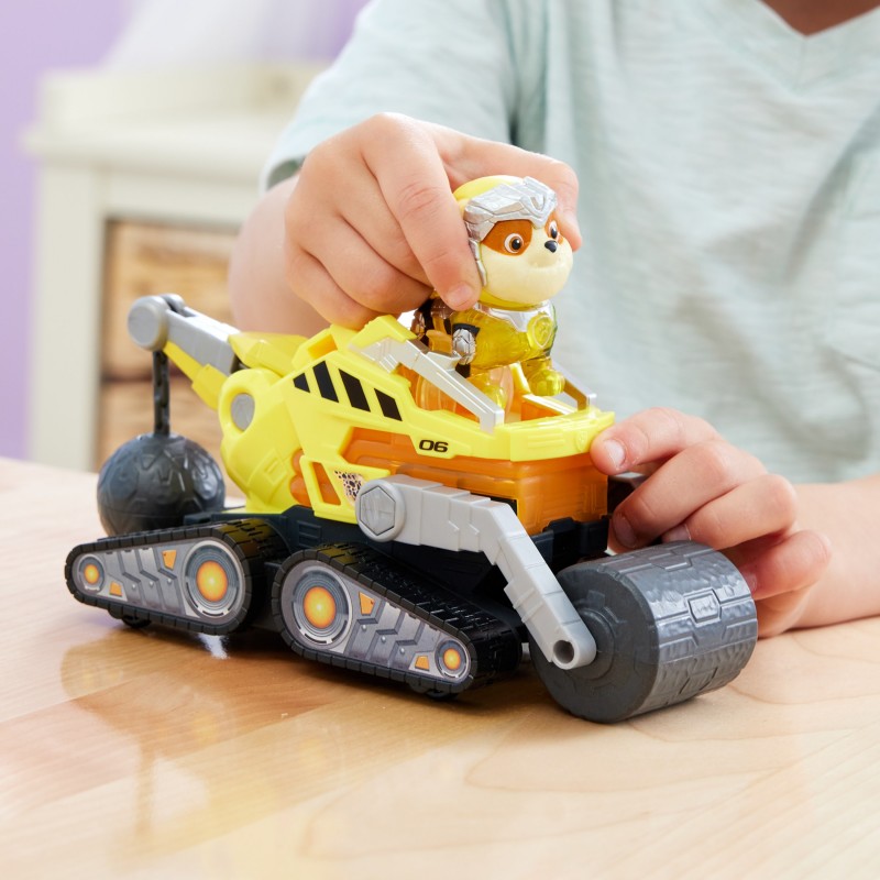 PAW Patrol La patrulla canina: la Superpelícula, camión de construcción de  juguete con figura de acción de Rubble de los Mighty