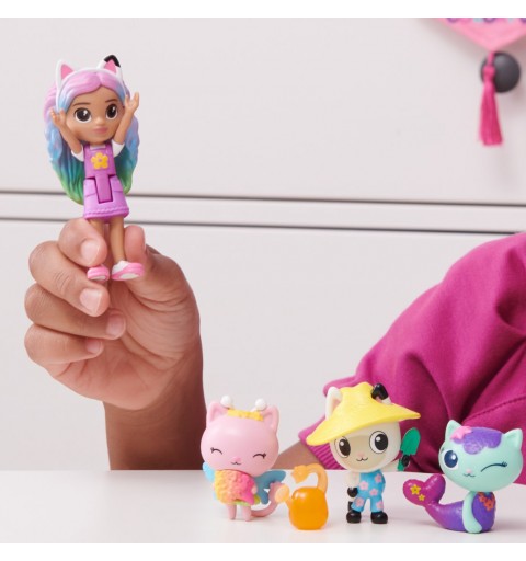 Gabby's Dollhouse Gabby‘s Dollhouse, Regenbogen Figuren Set, Gabby mit 3 Katzenfiguren