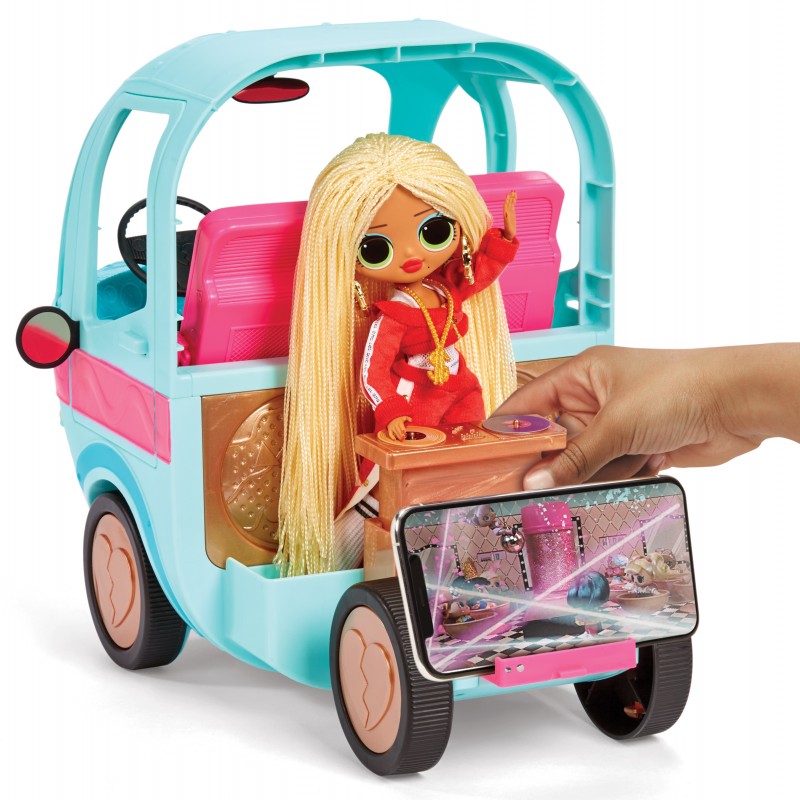 L.O.L. Surprise! Glam N' Go Camper Doll camper