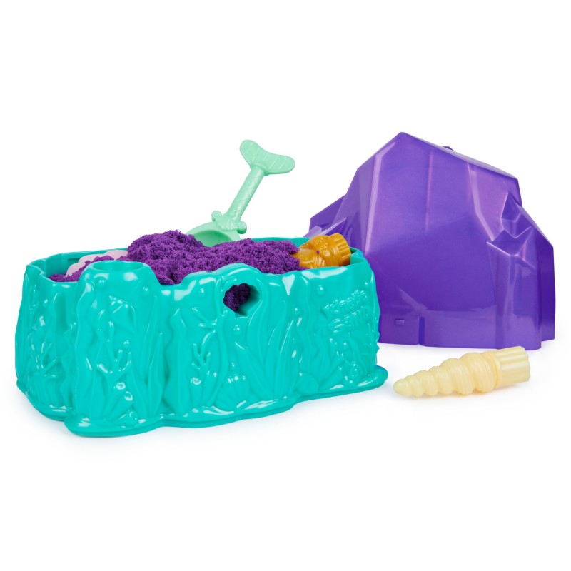 Kinetic Sand , Meerjungfrauen-Kristall-Spielset, 481g Spielsand, golden schimmernder Sand, Aufbewahrungsbehälter und Werkzeuge,