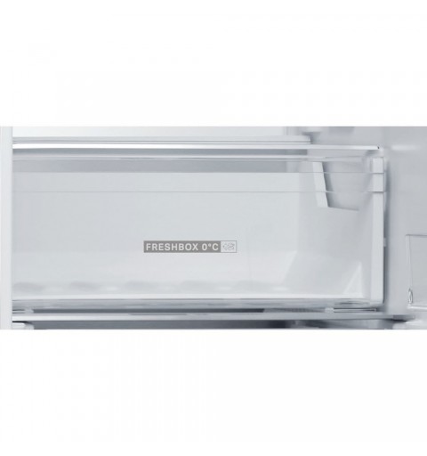 Whirlpool W9C 941C OX fridge-freezer Freestanding 355 L C Stainless steel