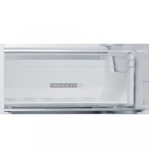 Whirlpool W9C 941C OX réfrigérateur-congélateur Pose libre 355 L C Acier inoxydable