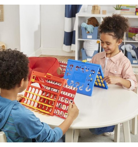 Hasbro Gaming F6105103 board card game Board game Matching