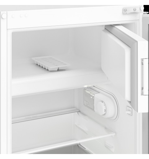 Beko BSSA210K4SN nevera combi Integrado 175 L E Blanco