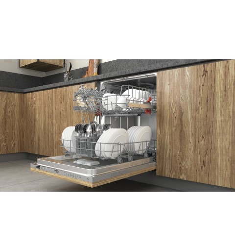 Hotpoint H2I HRD526 S lave-vaisselle Pose libre 14 couverts E