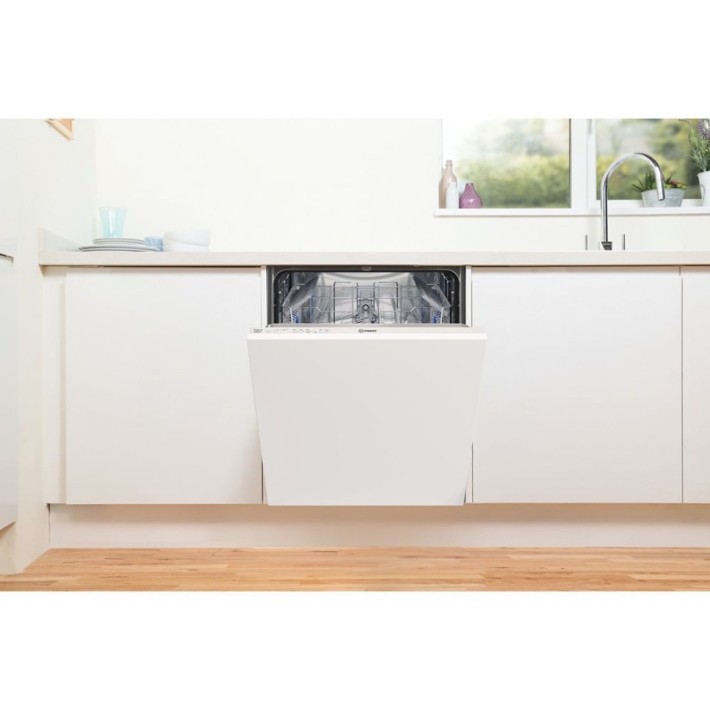Indesit D2I HKL326 dishwasher Fully built-in 14 place settings E