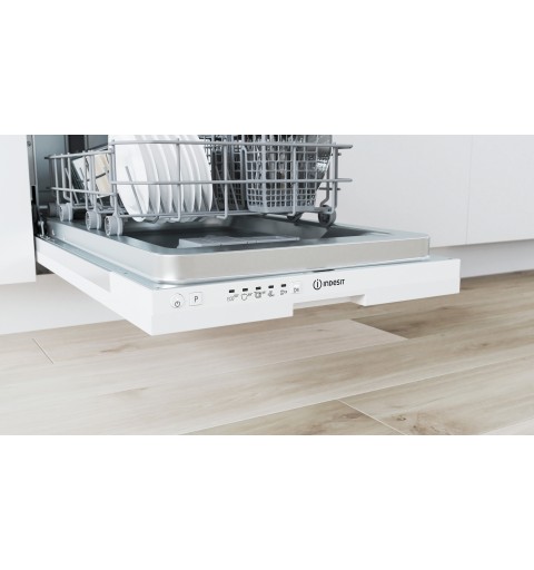 Indesit DI9E 2B10 dishwasher Fully built-in 9 place settings F