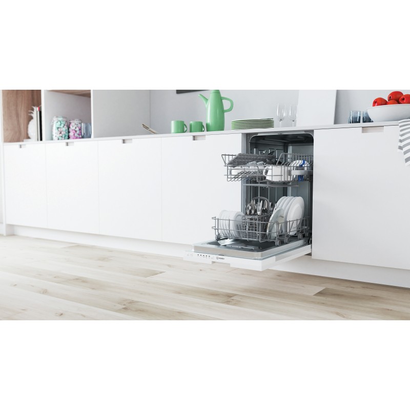 Indesit DI9E 2B10 dishwasher Fully built-in 9 place settings F