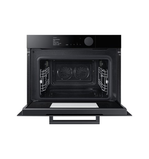 Samsung Forno a vapore compatto Infinite Line™ 50L NQ50T8939BK