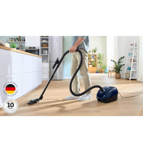 Bosch Serie 4 BGL38BU1 aspirapolvere a traino Aspiratore a cilindro Secco 600 W Sacchetto per la polvere