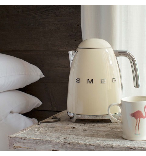 Smeg KLF03CREU bouilloire 1,7 L 2400 W Crème