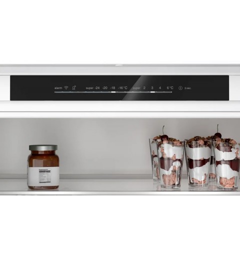 Bosch Serie 4 KBN96VSE0 frigorifero con congelatore Libera installazione E Bianco