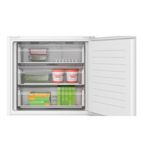 Bosch Serie 4 KBN96VSE0 frigorifero con congelatore Libera installazione E Bianco