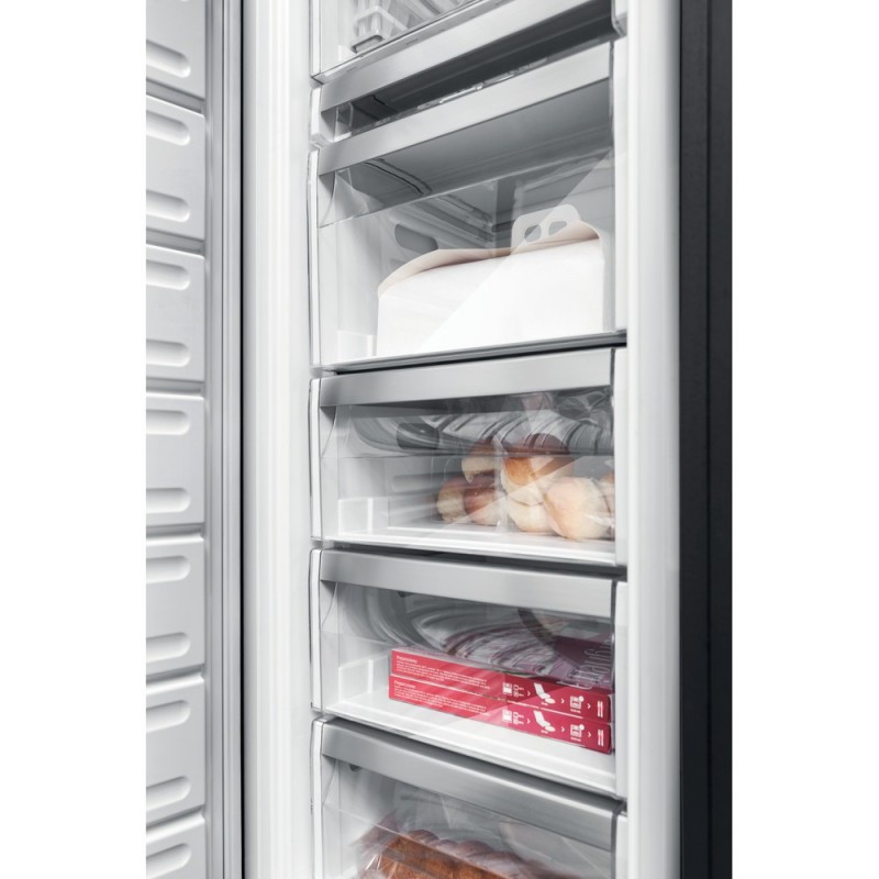 Whirlpool AFB 18412 freezer Upright freezer Built-in 209 L E White