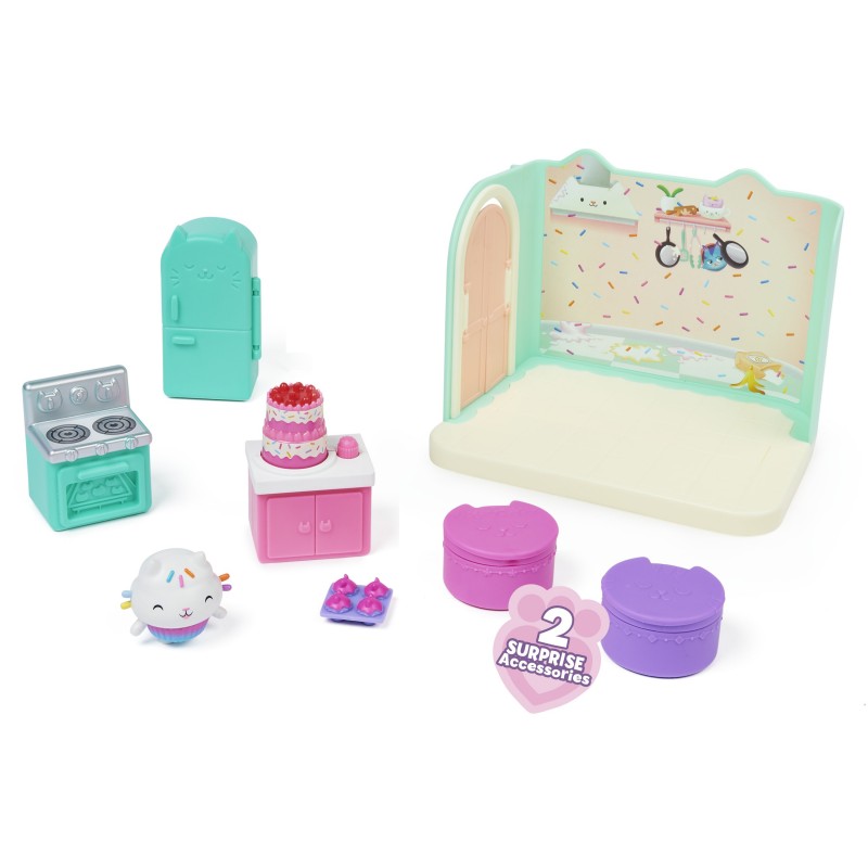 Gabby's Dollhouse Gabby‘s Dollhouse Deluxe Raum, Bakey with Cakey, Küche mit Kuchi (engl. Cakey), Möbelstücken und thematischem