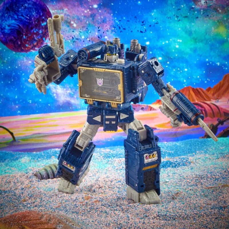 Hasbro Transformers Legacy Transformers Toys Generations Legacy Voyager Soundwave Action Figure - 8 and Up, 7-inch