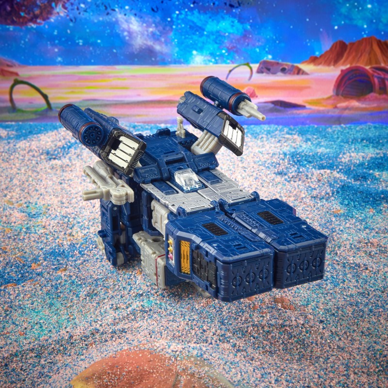 Hasbro Transformers Legacy Transformers Toys Generations Legacy Voyager Soundwave Action Figure - 8 and Up, 7-inch