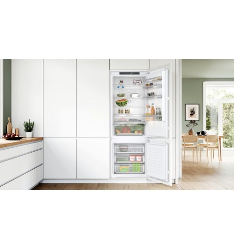 Bosch Serie 4 KBN96VFE0 Kühl- und Gefrierkombination Integriert 383 l E Weiß