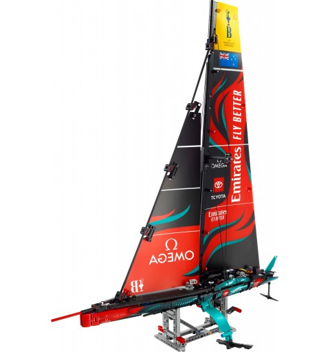 LEGO Yacht Emirates Team New Zealand AC75