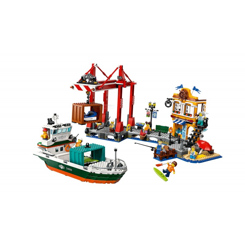 LEGO Le port et le navire marchand