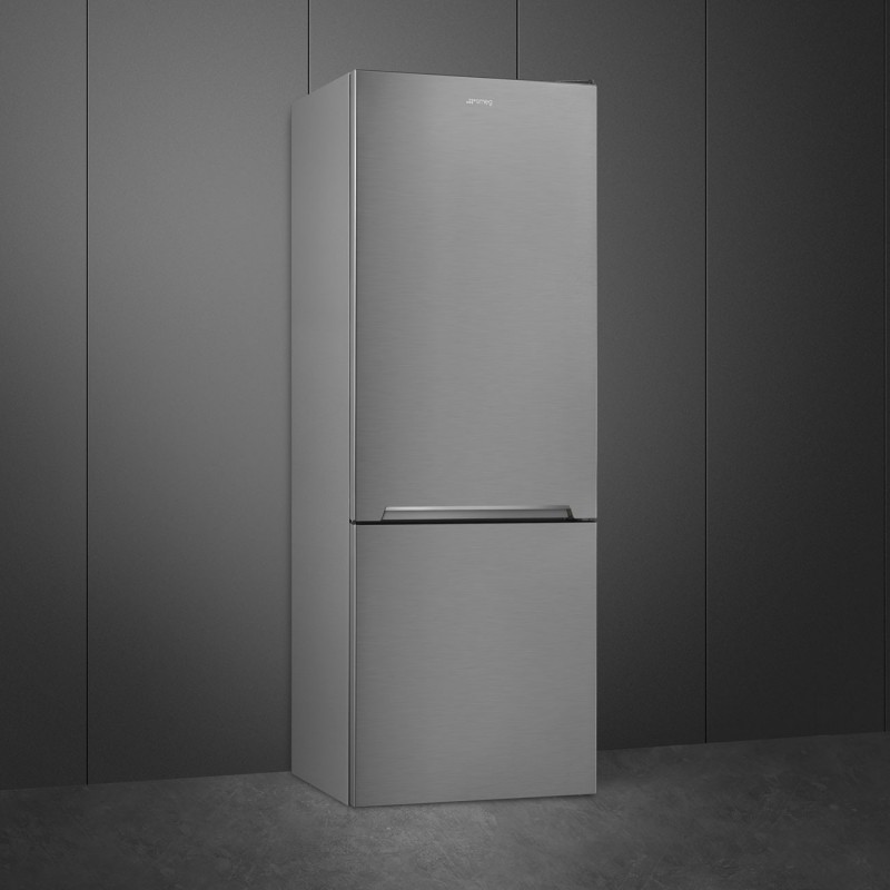 Smeg FC48XNE fridge-freezer Freestanding 481 L E Stainless steel