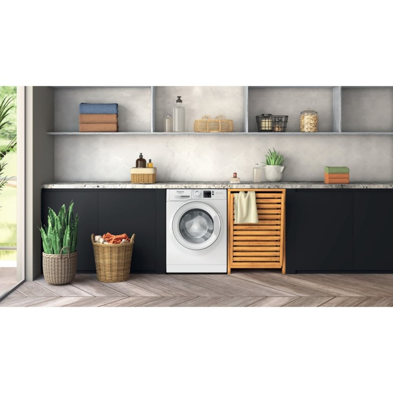 Hotpoint NFR79W IT Waschmaschine Frontlader 9 kg 1400 RPM Weiß