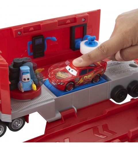 Disney Pixar Cars Transforming Mack Playset