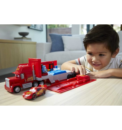 Disney Pixar Cars Transforming Mack Playset