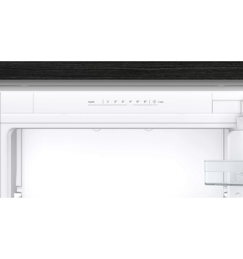Siemens iQ100 KI86NNSE0 nevera y congelador Integrado 260 L E Blanco