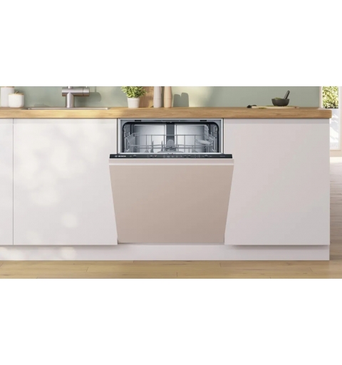 Bosch Serie 2 SMV25AX06E Entièrement intégré 12 couverts E