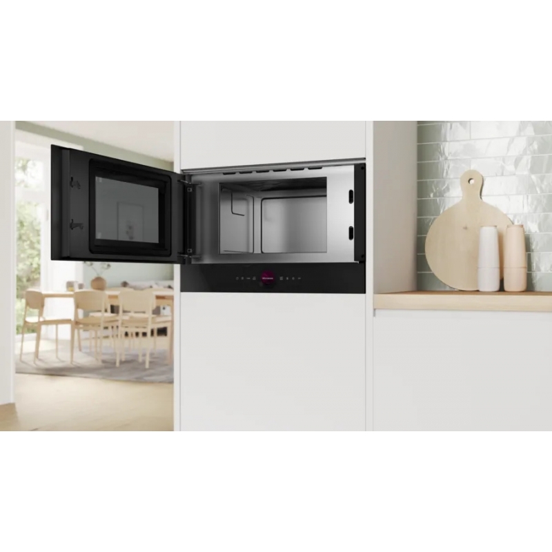 Bosch Serie 8 BFL7221B1 micro-onde Noir Micro-onde simple Intégré 21 L 900 W