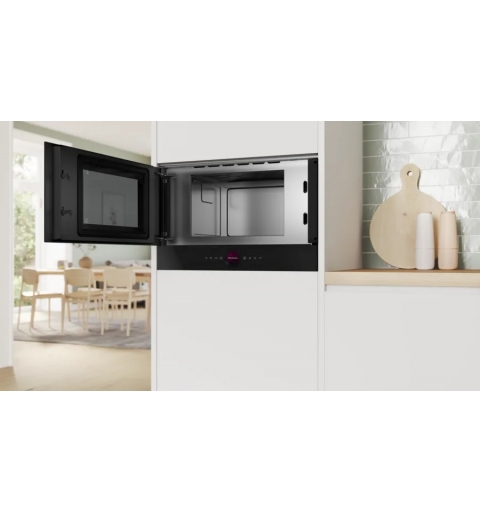 Bosch Serie 8 BFL7221B1 Mikrowelle Schwarz Solo-Mikrowelle Integriert 21 l 900 W